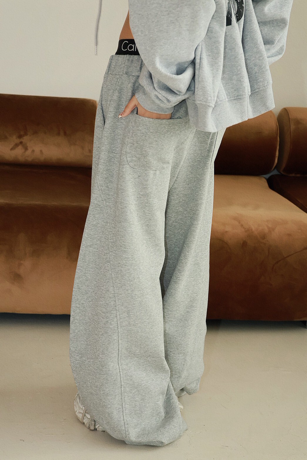 剪裁 彎刀設計 慵懶感 棉質 #長褲