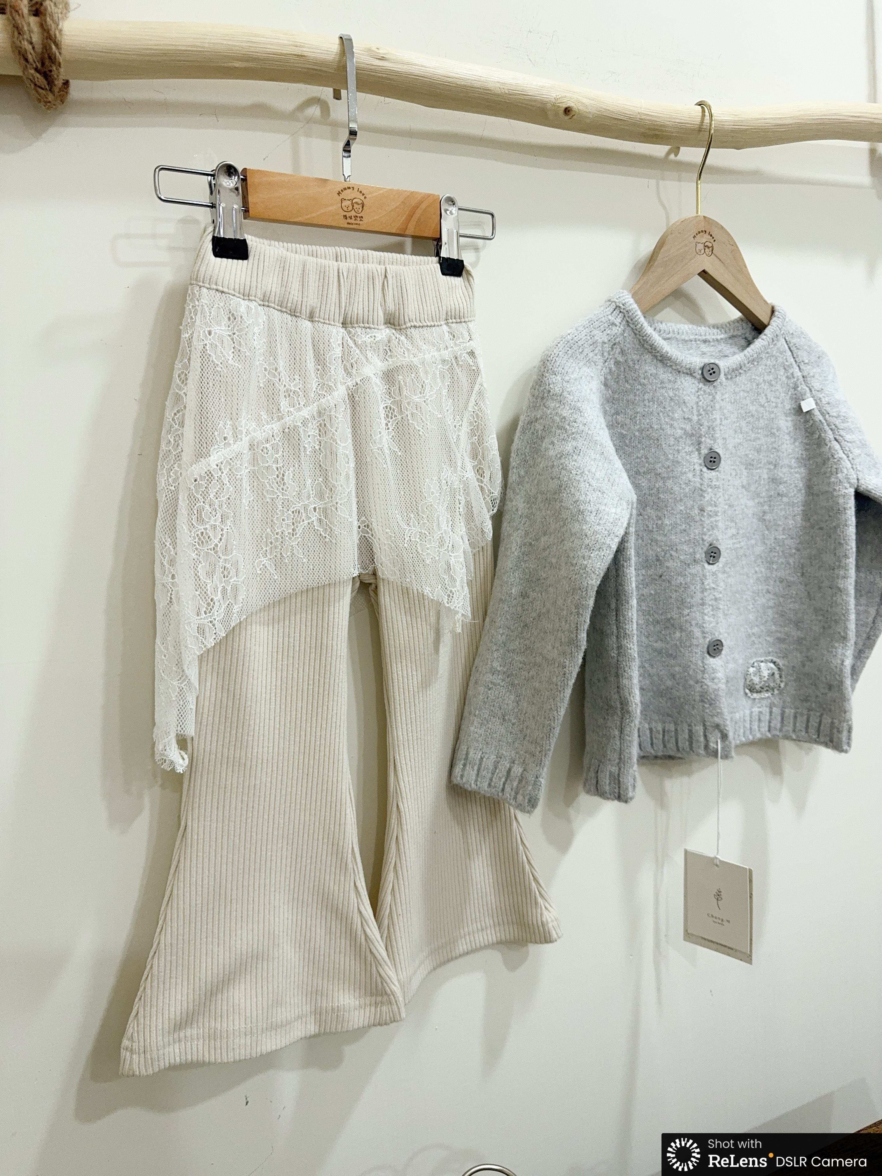 q039蕾絲坑條褲裙d11