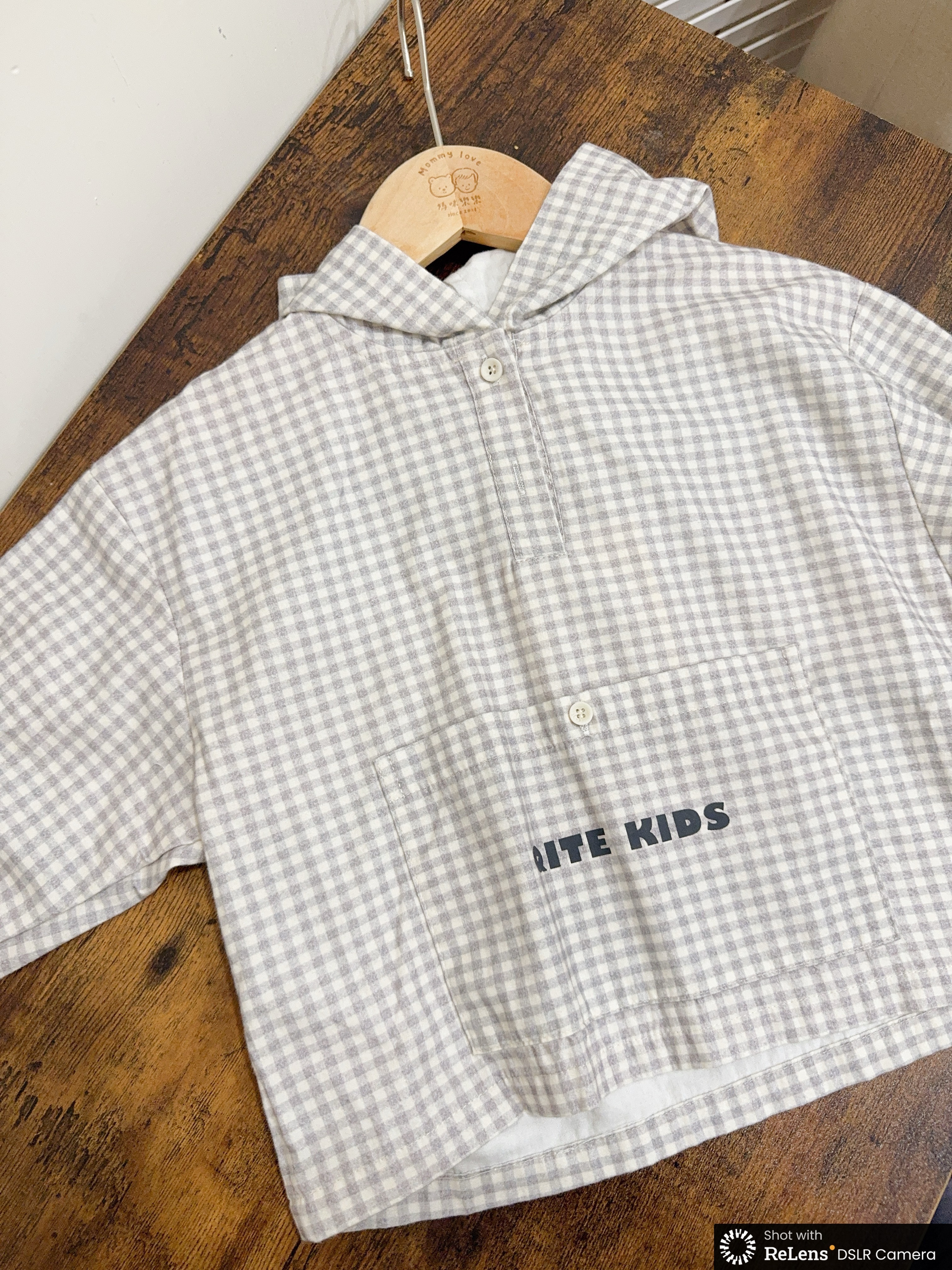 TQ25146格紋連帽上衣d22