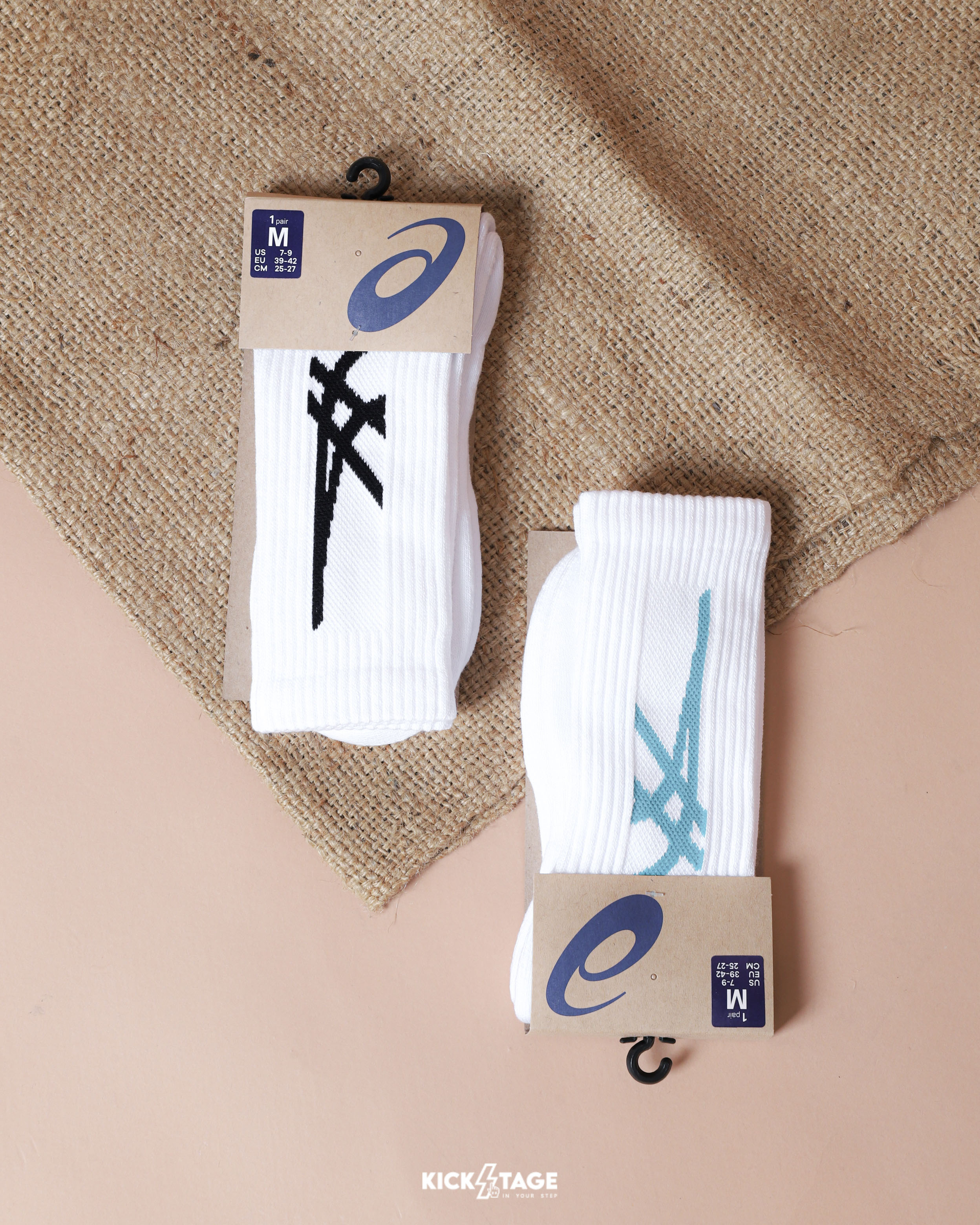 ASICS 亞瑟士 白黑 白藍 虎爪 厚底 中性 休閒 運動 台灣製 球襪 中筒襪 長襪【3053A160】