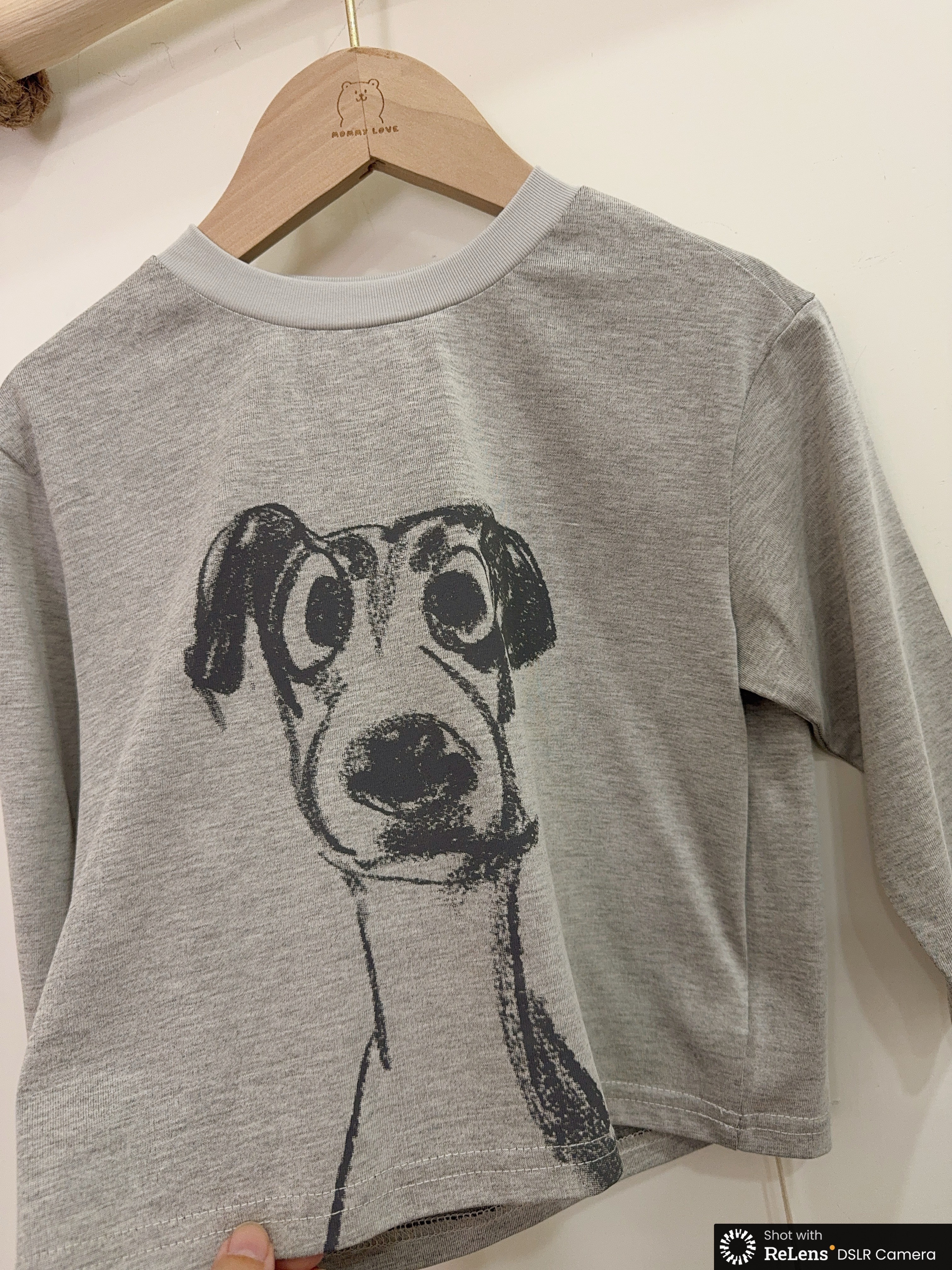 55026b素描狗長袖上衣e03