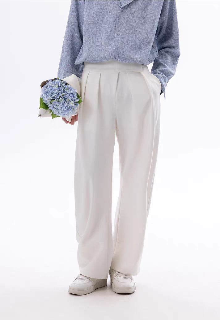 101. White Wide-leg pleated trousers