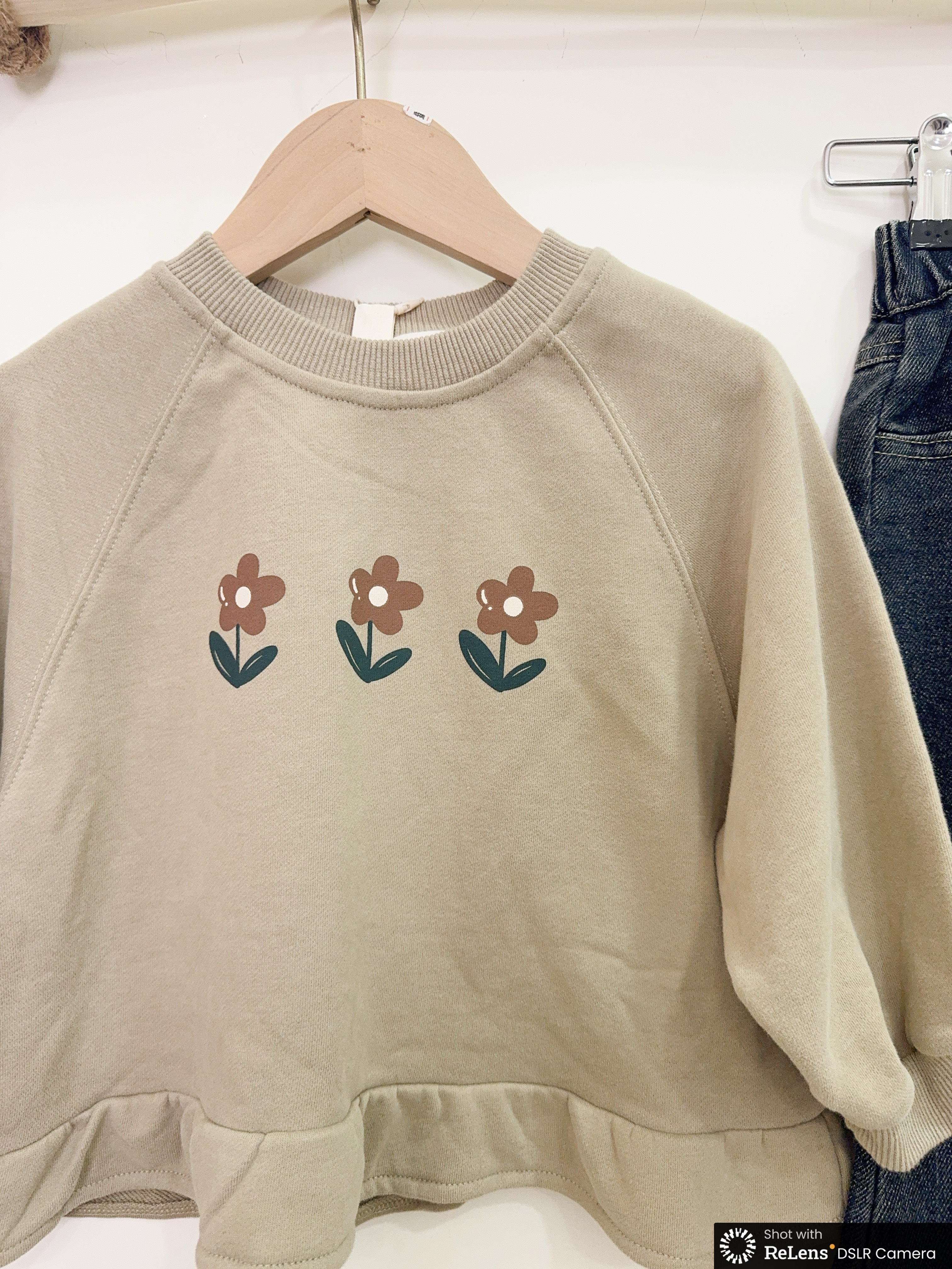 TQ25151三朵花傘狀上衣e12