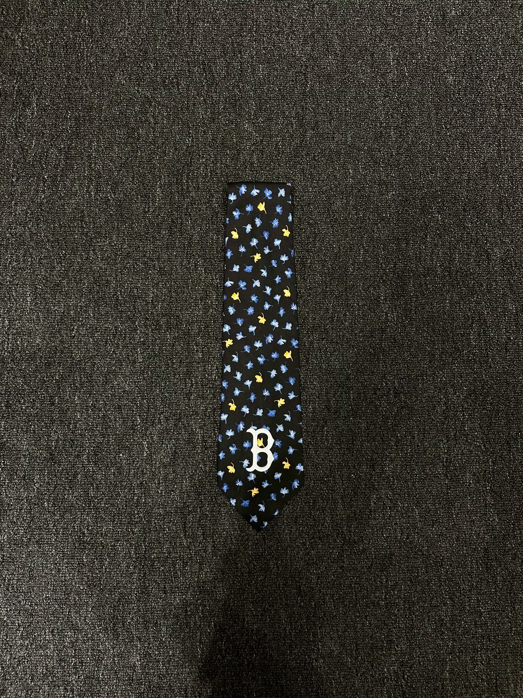 <穿搭必備單品!> Avantgarde Research Custom Tie 復古 領帶 244