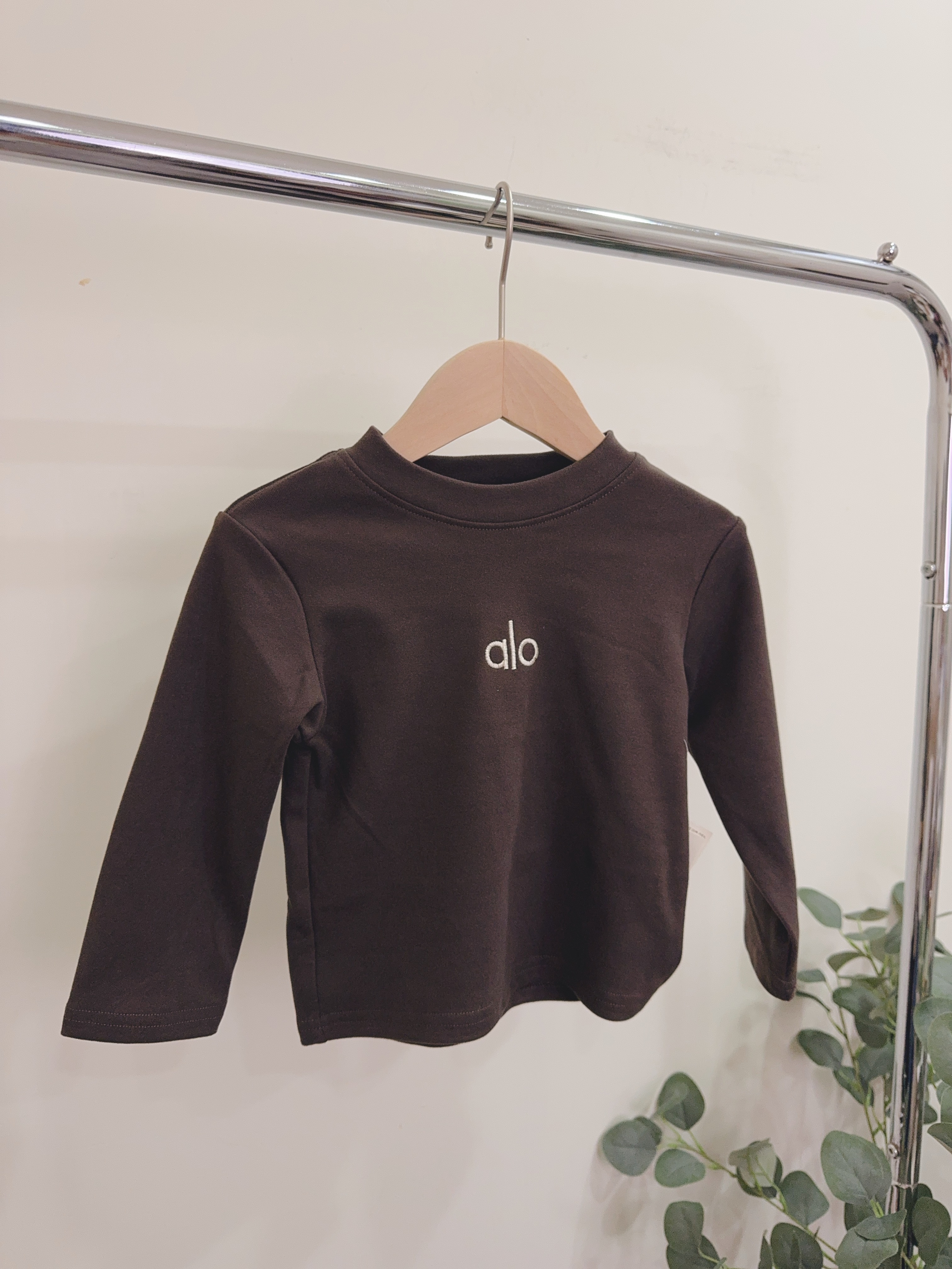 5811咖色磨毛打底上衣e16