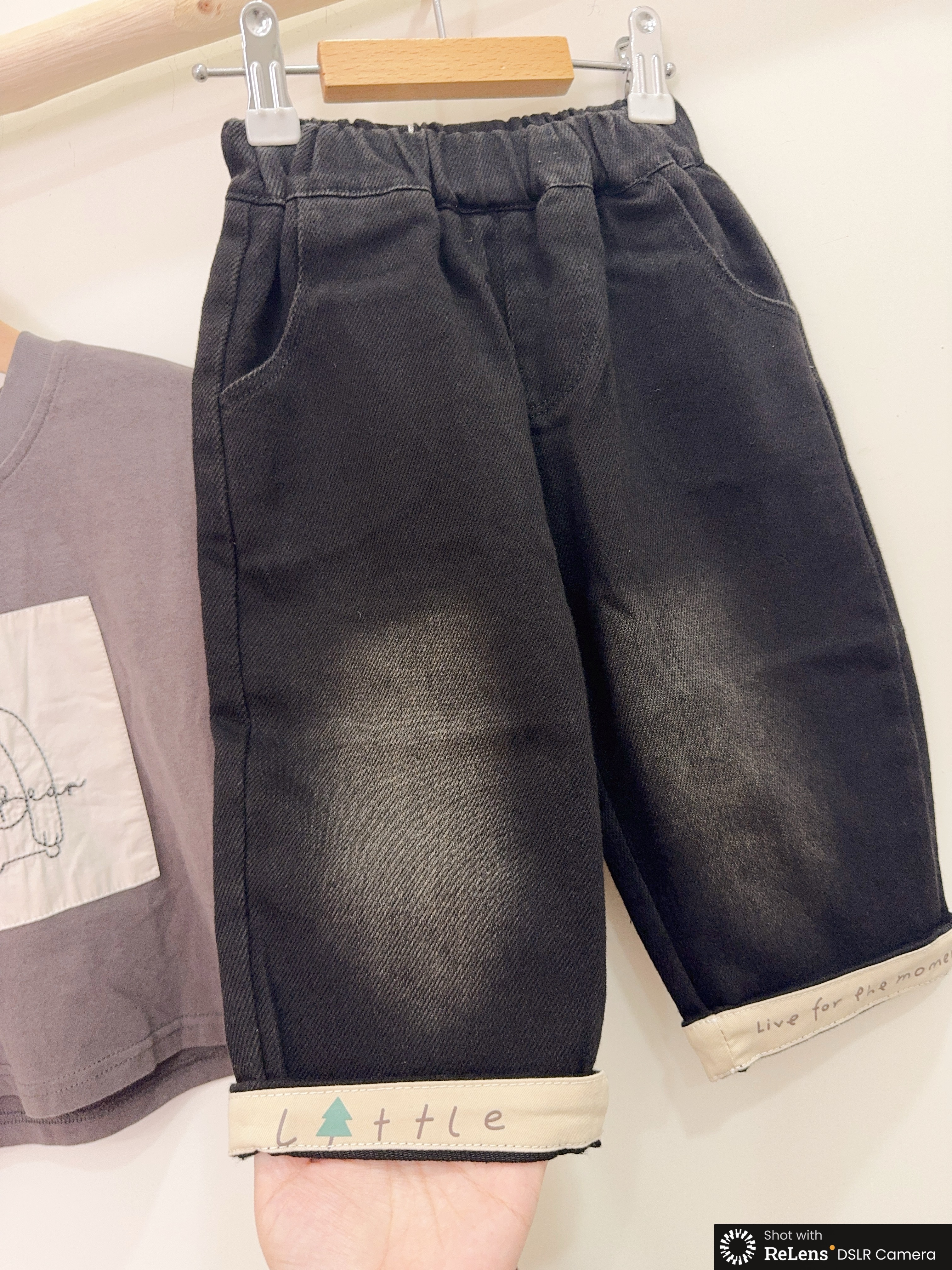 H3957褲腳小細節熊熊斜紋長褲e18