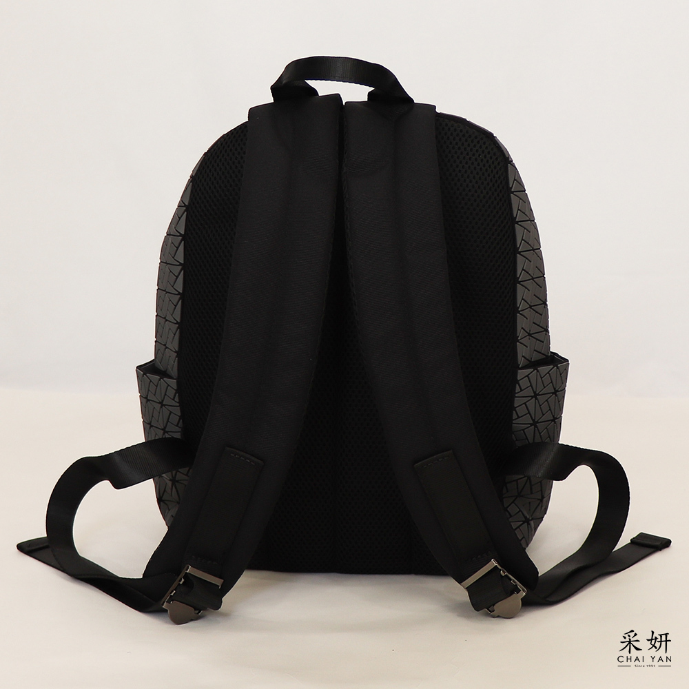 輕量簡約菱格紋防潑水後背包