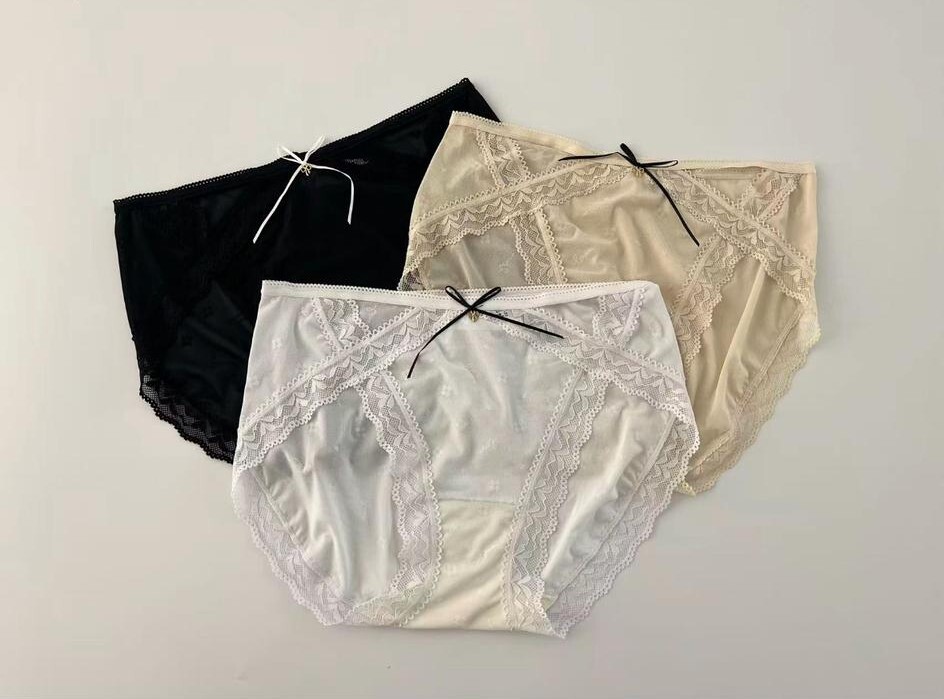 HH23  腰24-45     $199 MADE IN KOREA