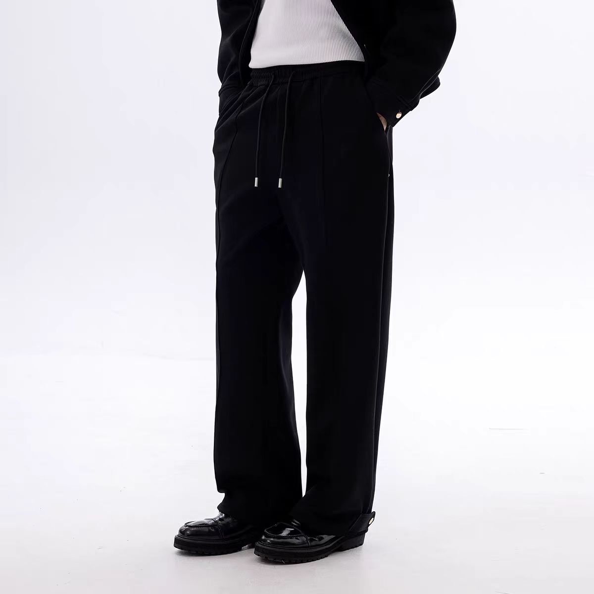 108. Black Wide-Leg Drawstring Pants