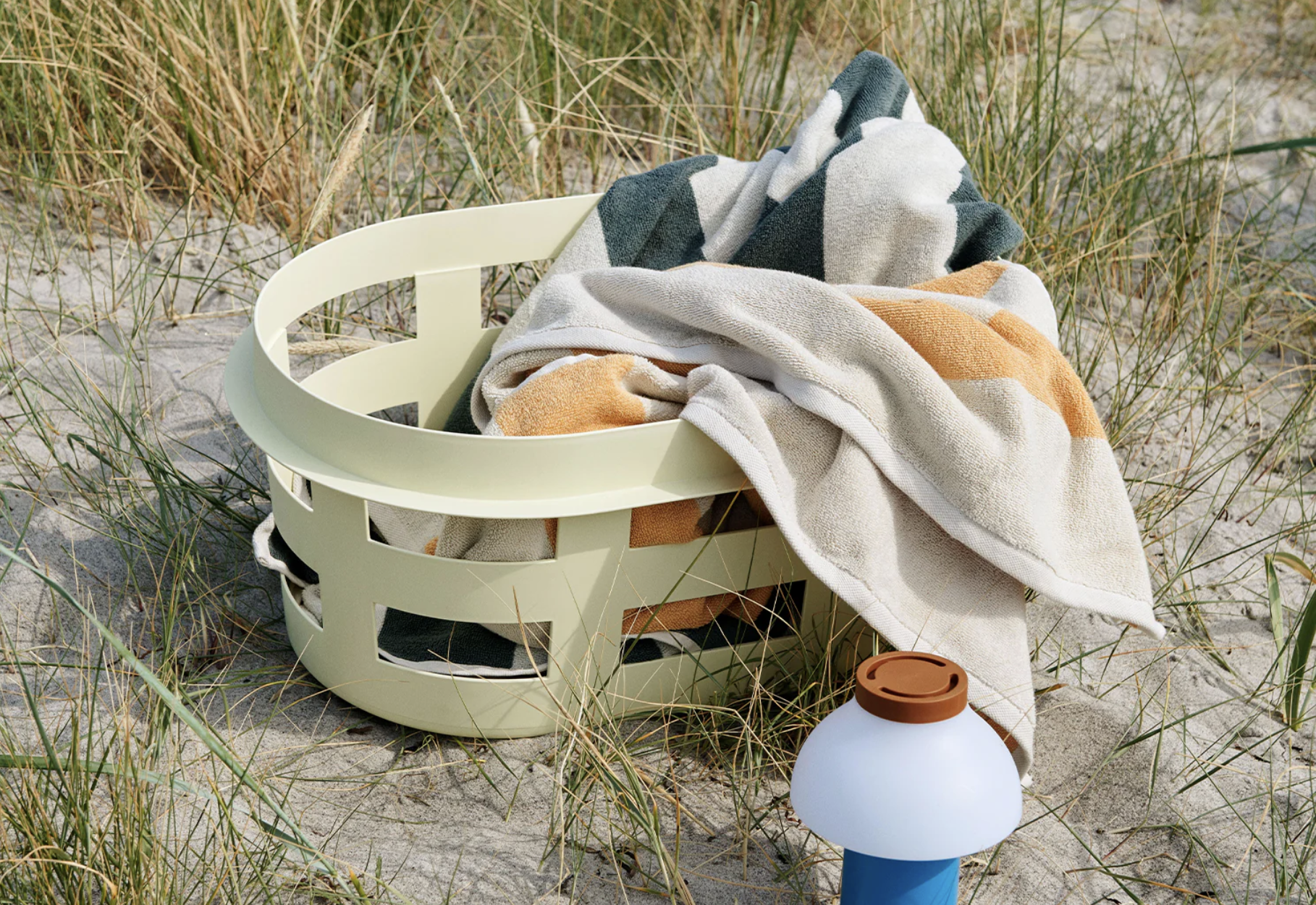 HAY洗衣籃柔黃色