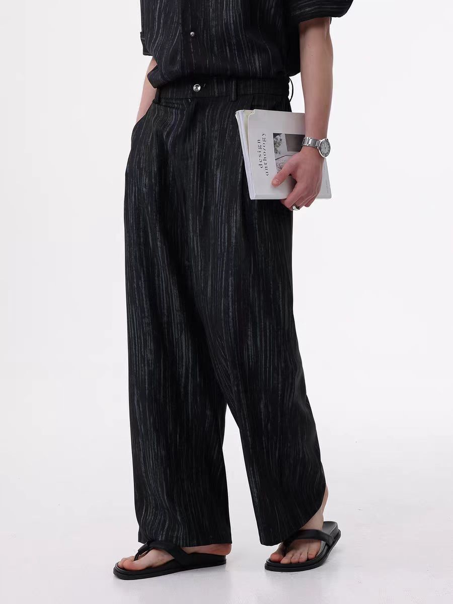 110. Vertical Stripe Pattern Wide-Leg Pants