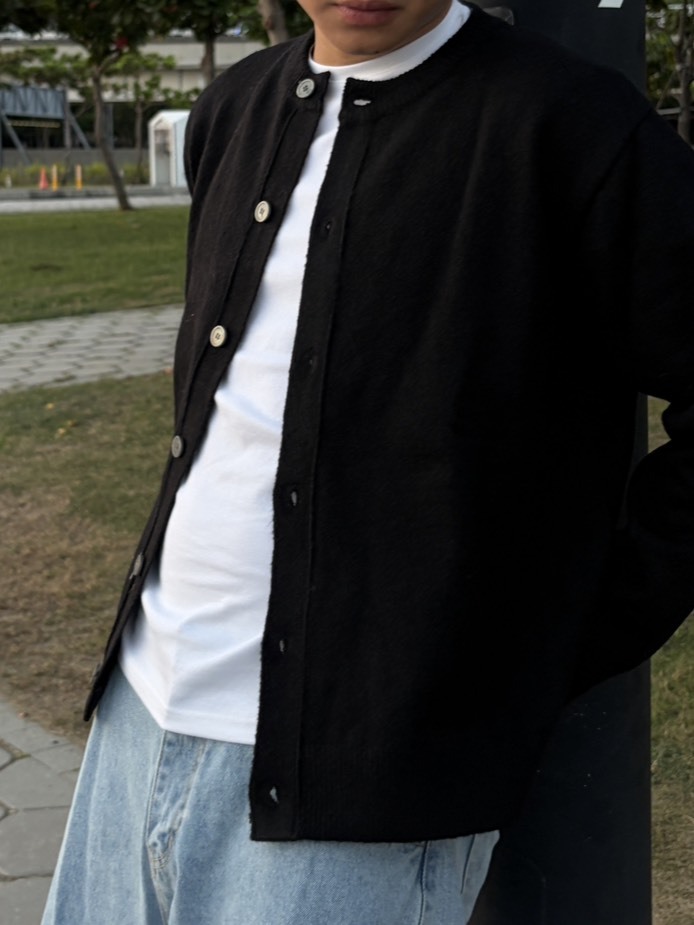 針織鈕扣開襟外套