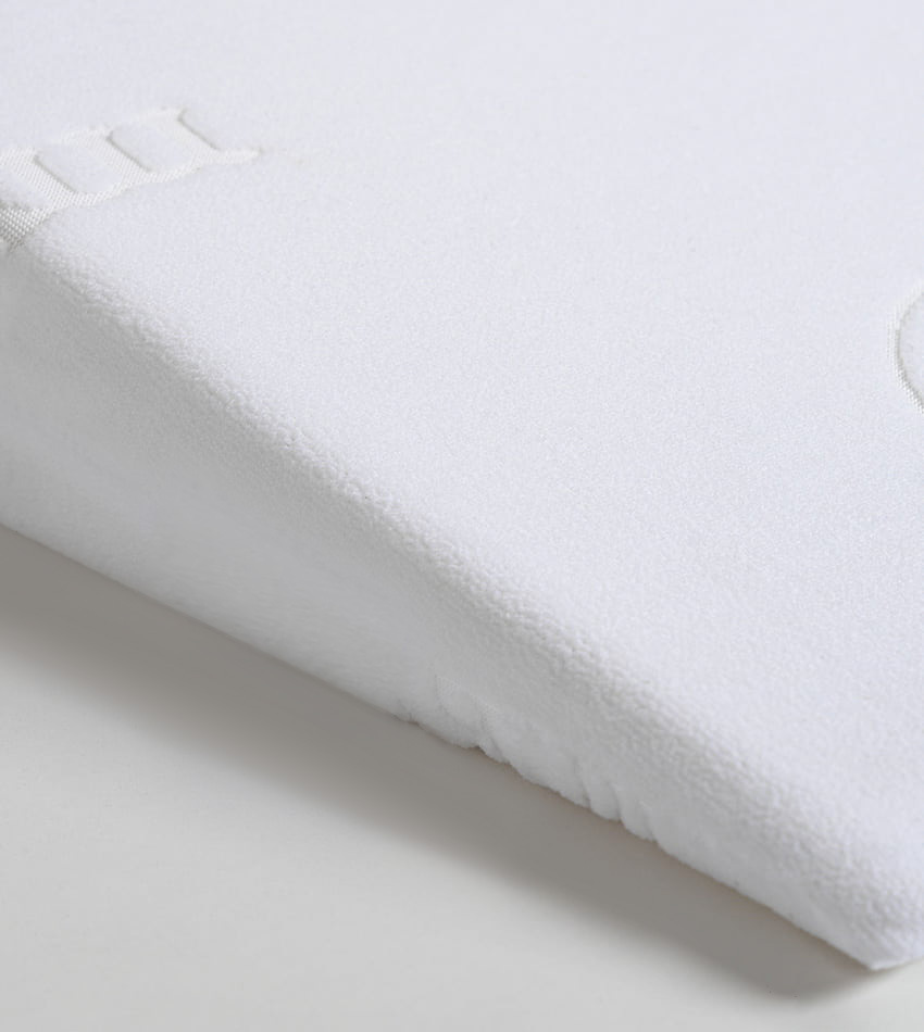 Little somethings - 15º 楔形枕 (60cm)