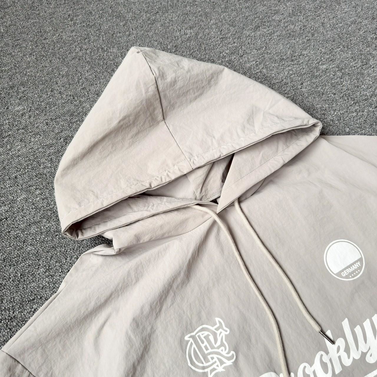 Brooklyn 連帽拼接印花風衣 98264