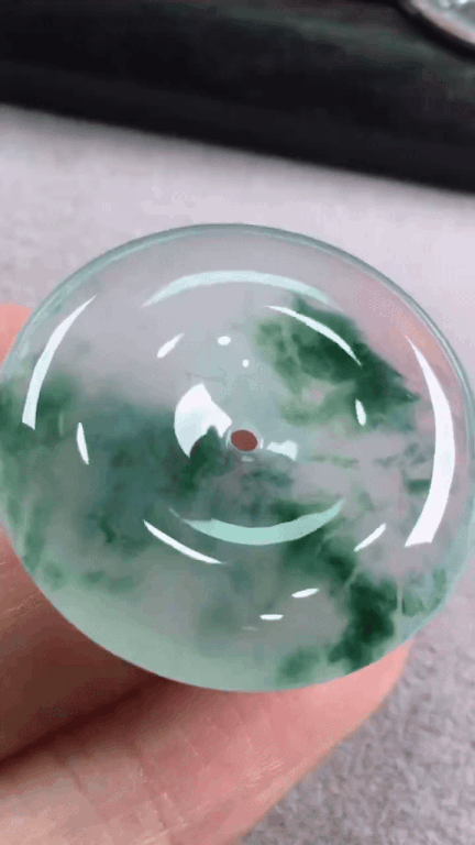 102335 翡翠平安扣 (29.5mm直徑)