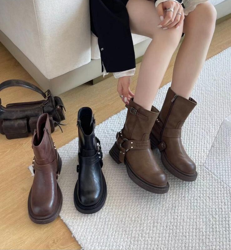 DD07  馬皮  2寸高   足碼    SIZE:225-250 $599  韓國牌子 中國製造