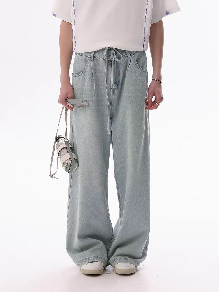117. Light Wash Wide-Leg Jeans With Drawstring