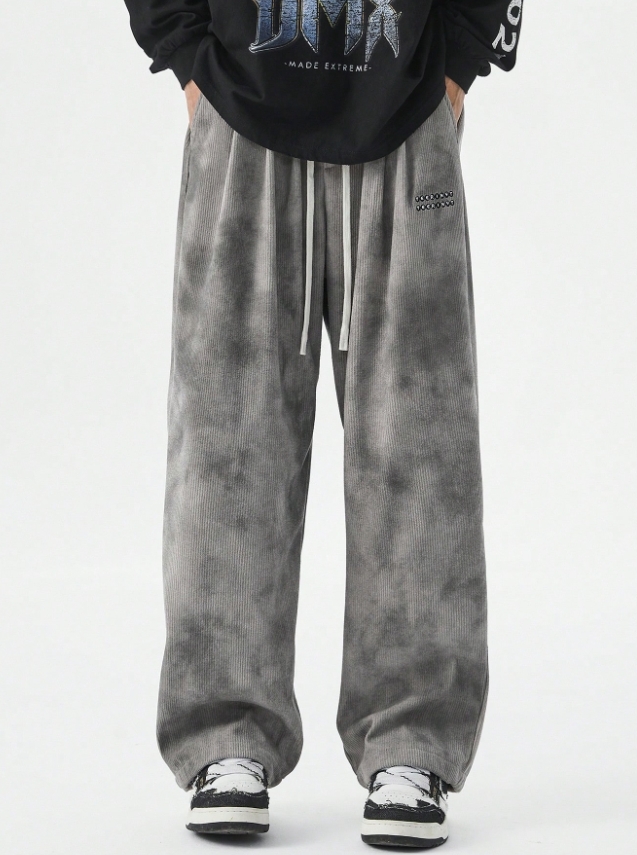 KADMAX大尺碼-燈芯絨休閒刺繡直筒褲款〈KSMS2591〉