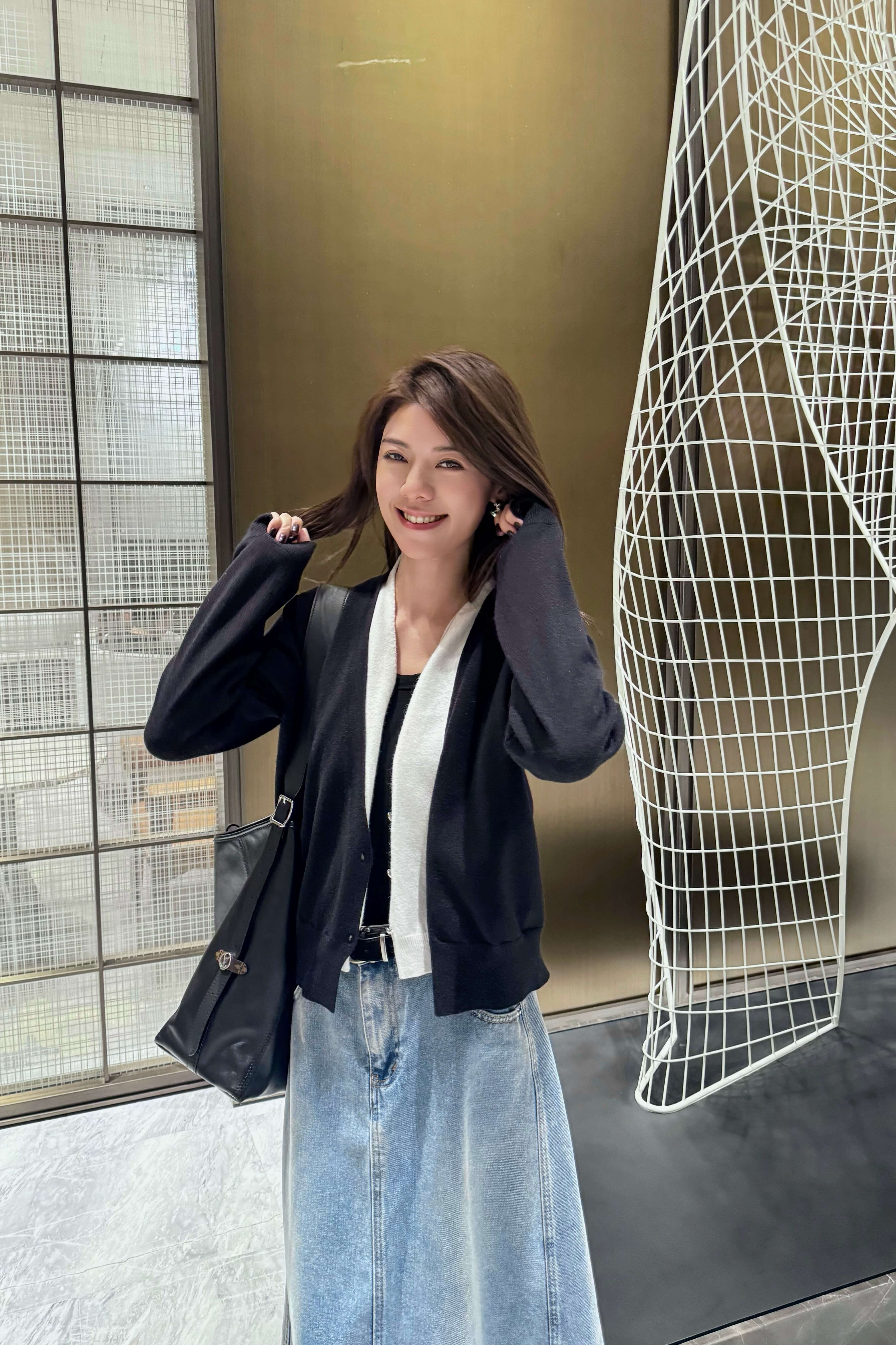 Contrasting Layering Knit Cardigan_KN2512L26