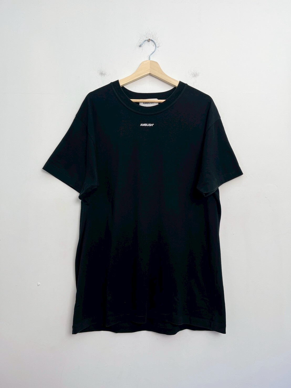 AMBUSH XL LOGO VERSION SIZE 4