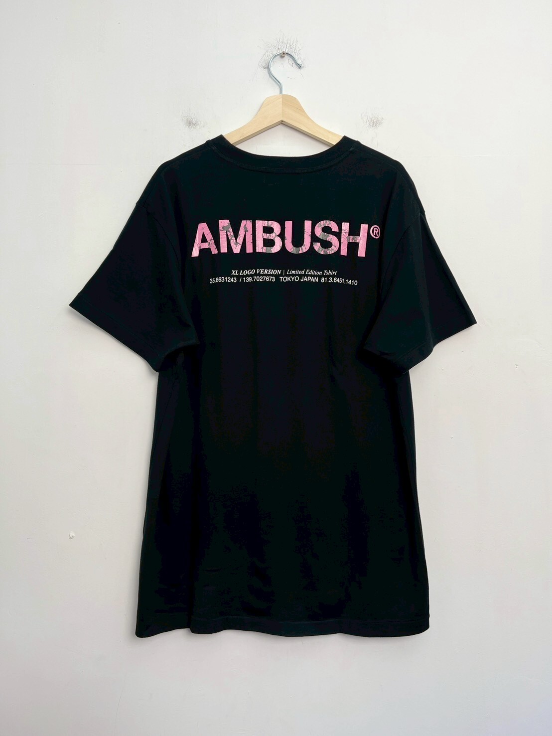 AMBUSH XL LOGO VERSION SIZE 4