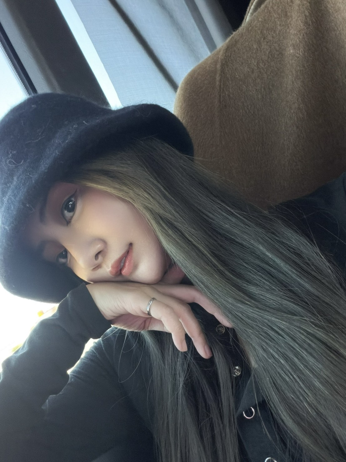 ［預購］🔥12.18秋冬新品］💕必收～小臉保暖神器］韓版miu風小臉羊毛+兔毛漁夫帽（三色）