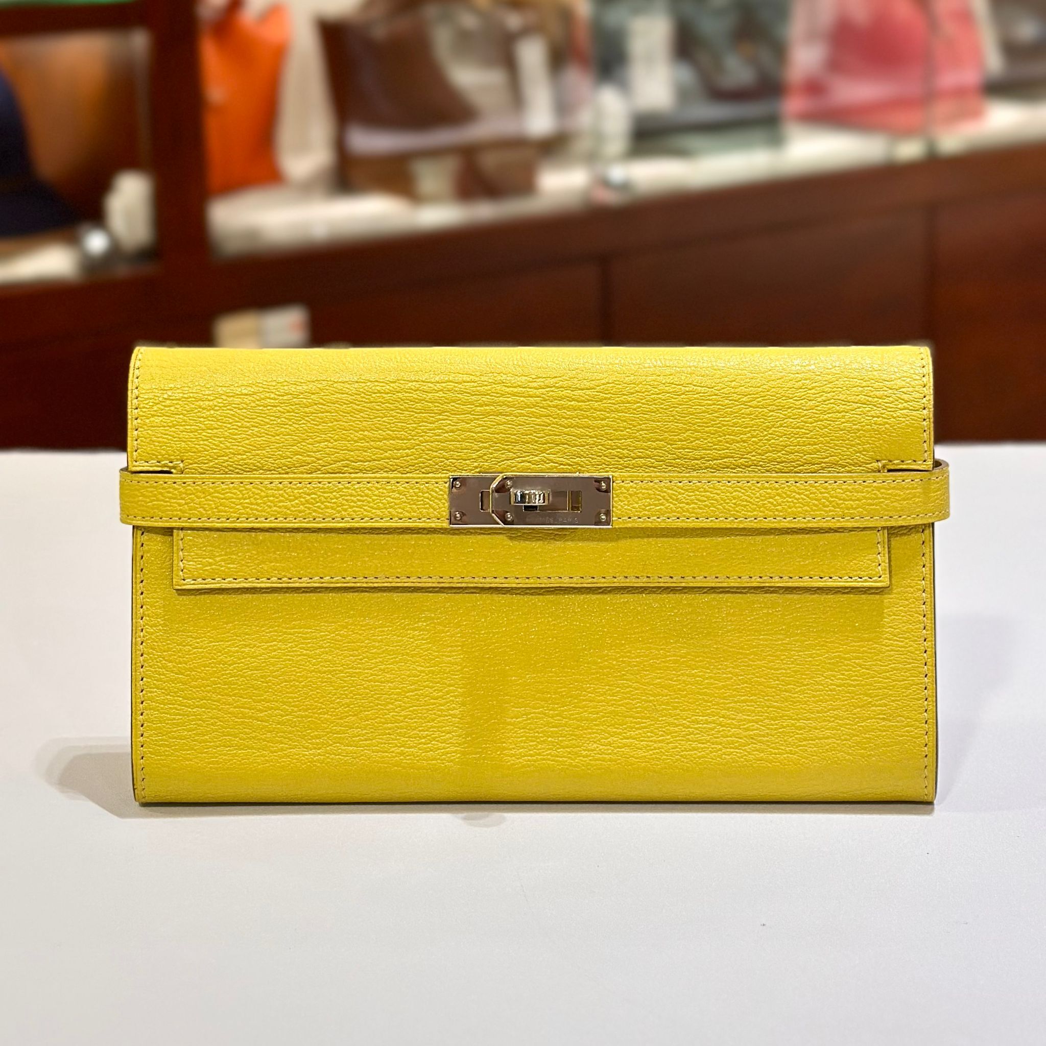 99%NEW接近全新愛馬士KELLY 銀包 檸檬黃EPSOM皮銀扣X刻 9R/LIME PHW KELLY LONG WALLET #兩年免費保養 #香榭站正品