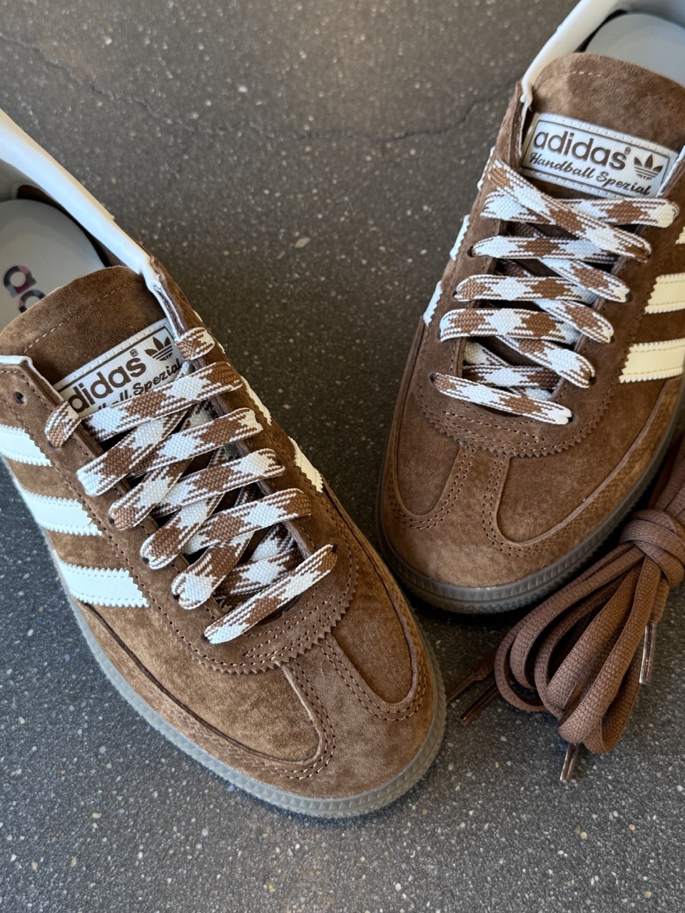 ADIDAS HANDBALL SPEZIAL 調色盤系列 焦糖棕 橘棕 咖啡色 編織鞋帶 男女鞋 KI5938 / 現+預