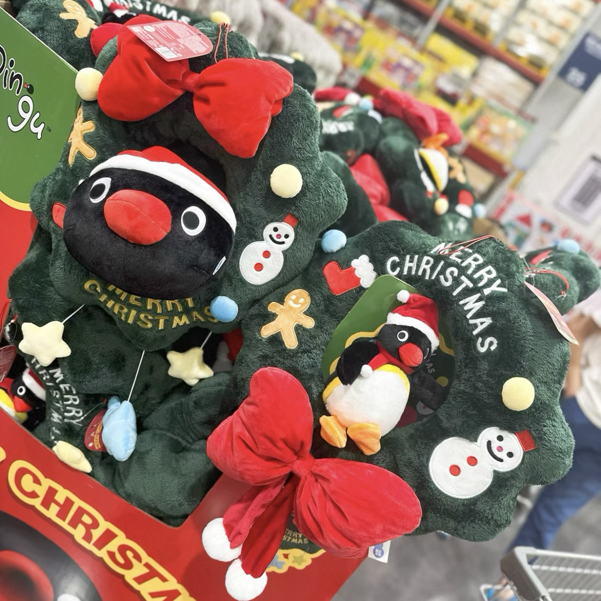 <正版授權>PINGU 企鵝家族 聖誕毛絨抱枕 花環 掛件
