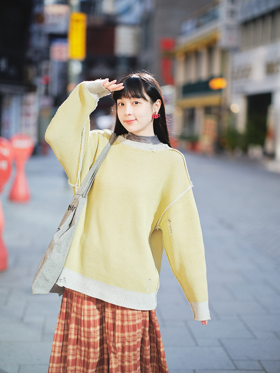 四隅柔光！4way ダメージ 針織毛衣(三色-灰)