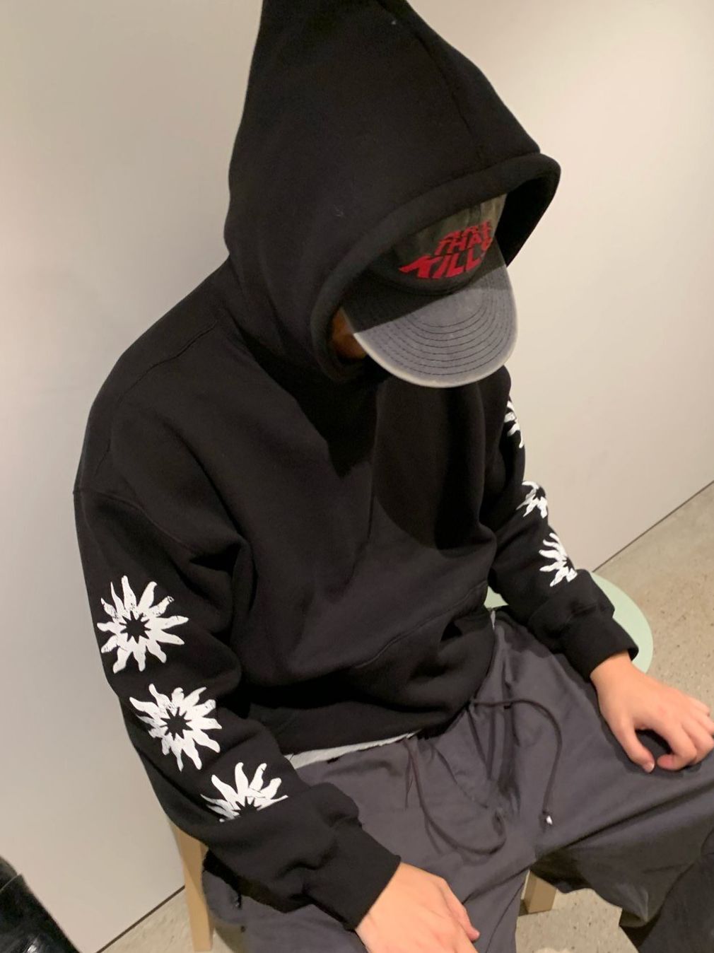 花花圖案連帽衛衣(薄抓毛底) OREO-130T