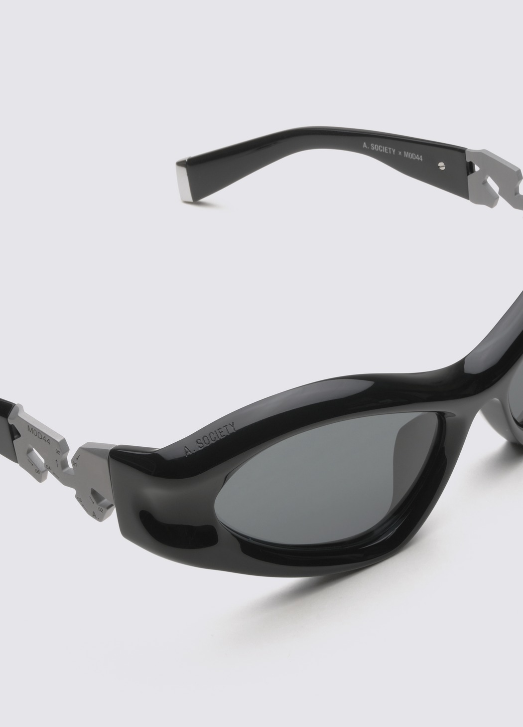 A. SOCIETY x M0D44 - M0D44 sunglasses