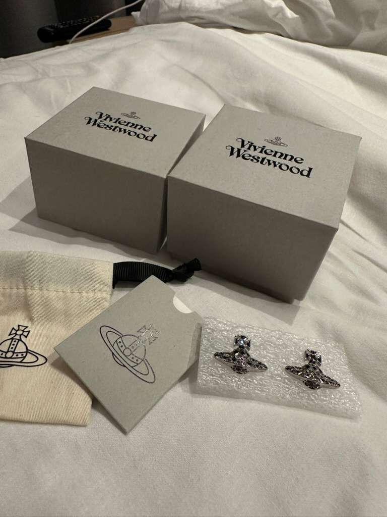 【直播】Vivienne Westwood LL110552 女裝耳環