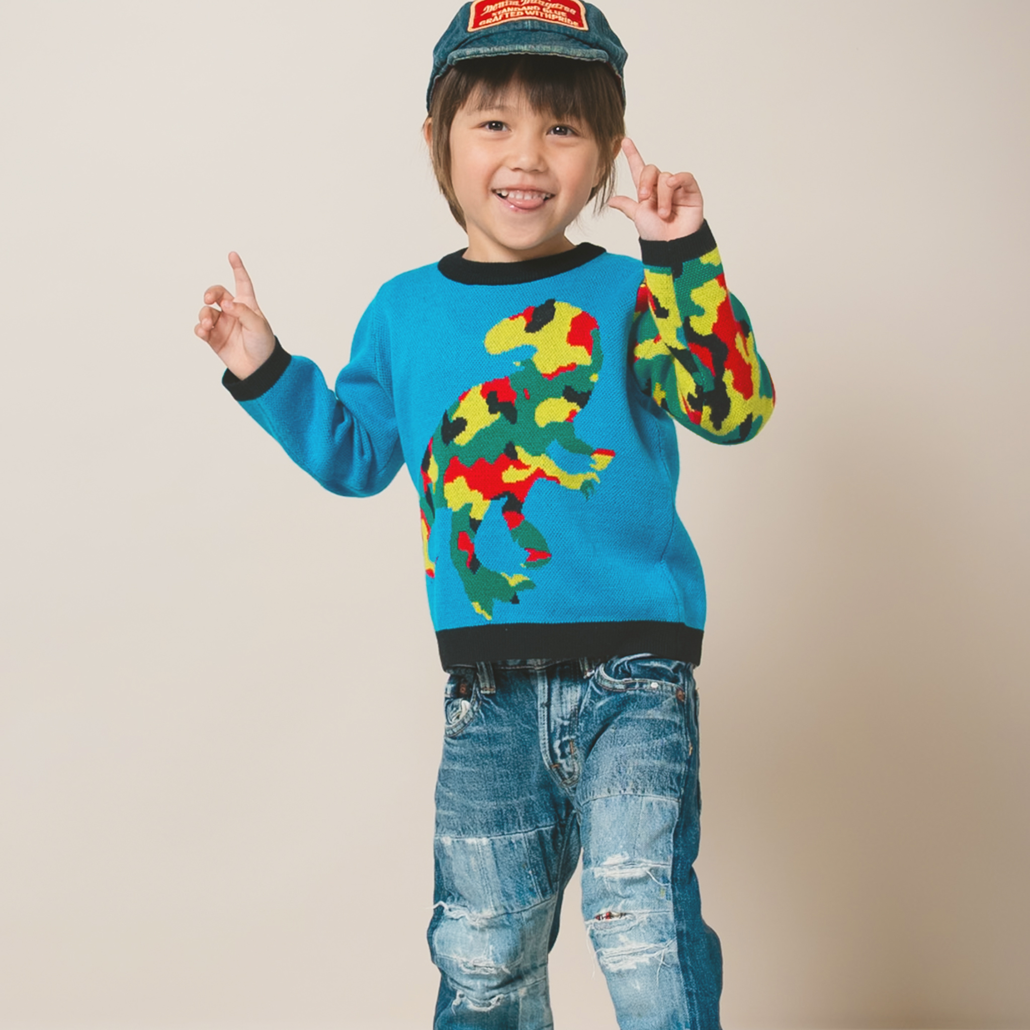 〖 Ami Amie 〗藍色迷彩恐龍針織上衣