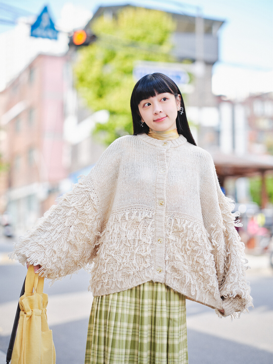 雲霧織！圈圈紗立體袖針織開衫(兩色-米)