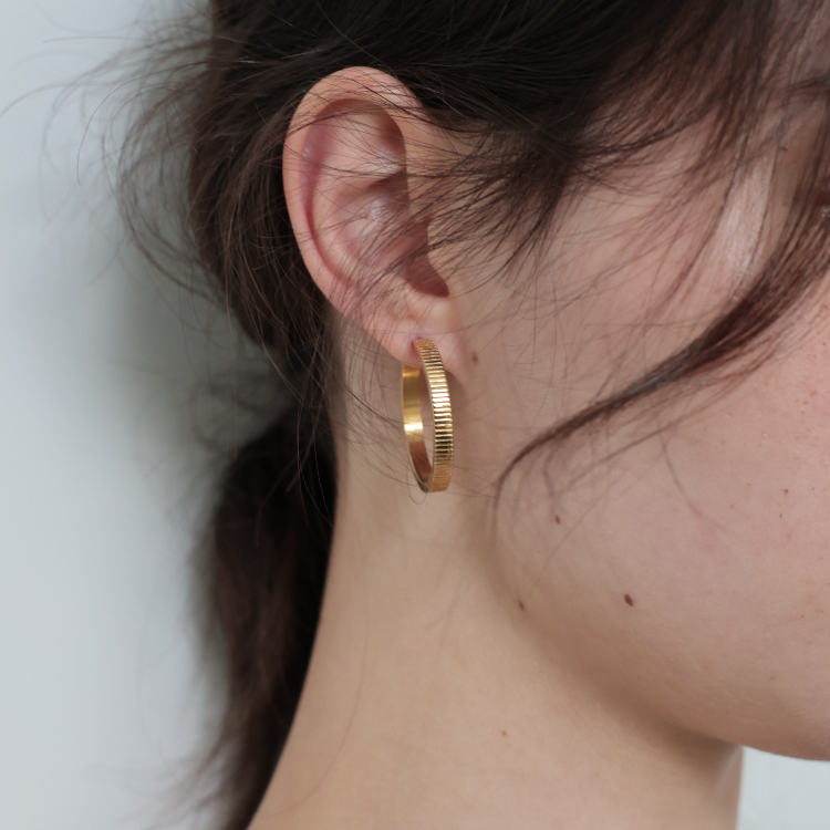 OUS Glint Hoop Earrings 微光環型耳環 金