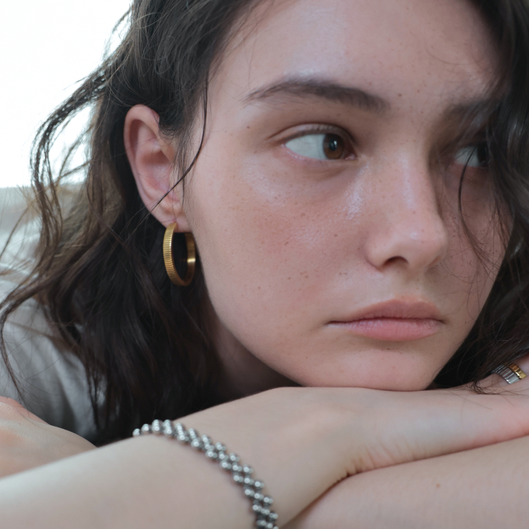 OUS Glint Hoop Earrings 微光環型耳環 金