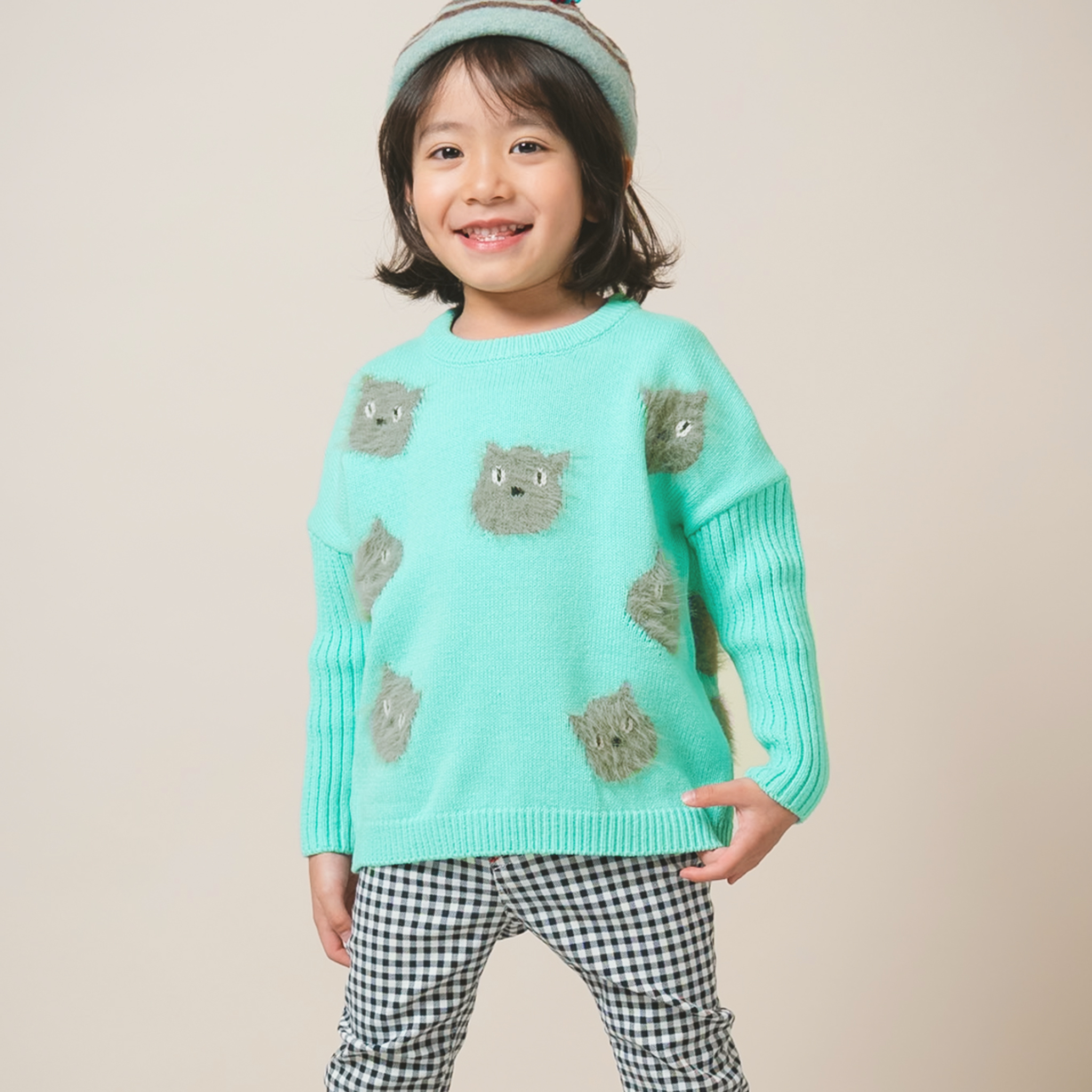 〖 Ami Amie 〗淺綠小灰貓針織上衣