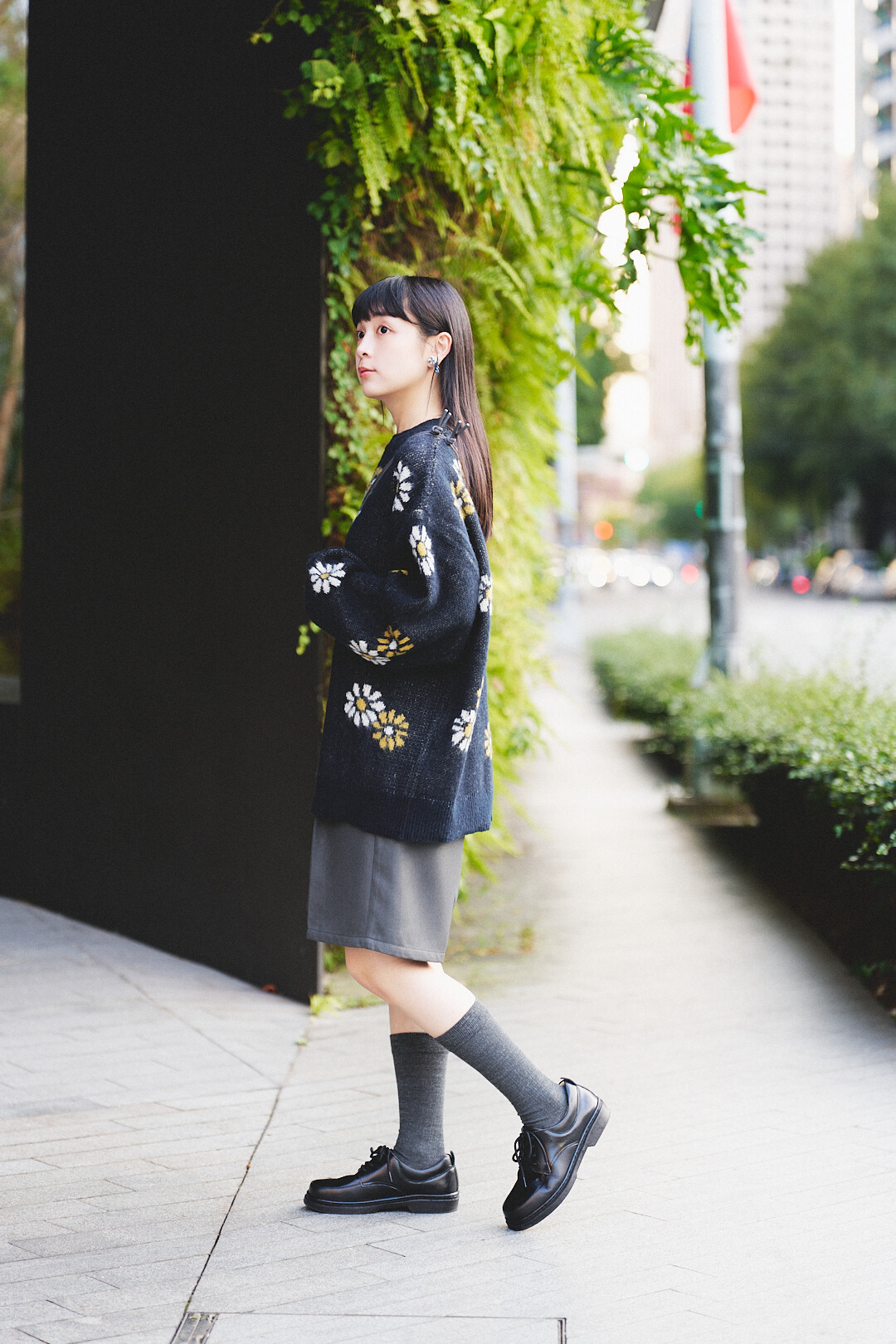 (限量)時光沉靜隅！壓褶五分褲(兩色-木炭灰)