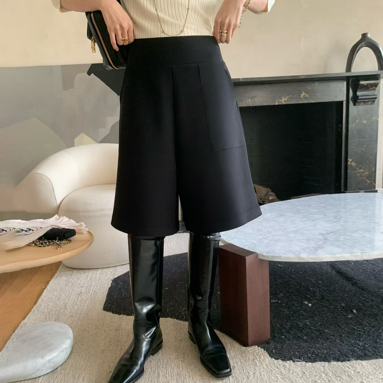 鬆緊腰雙大口袋五分褲短褲-F / 2色