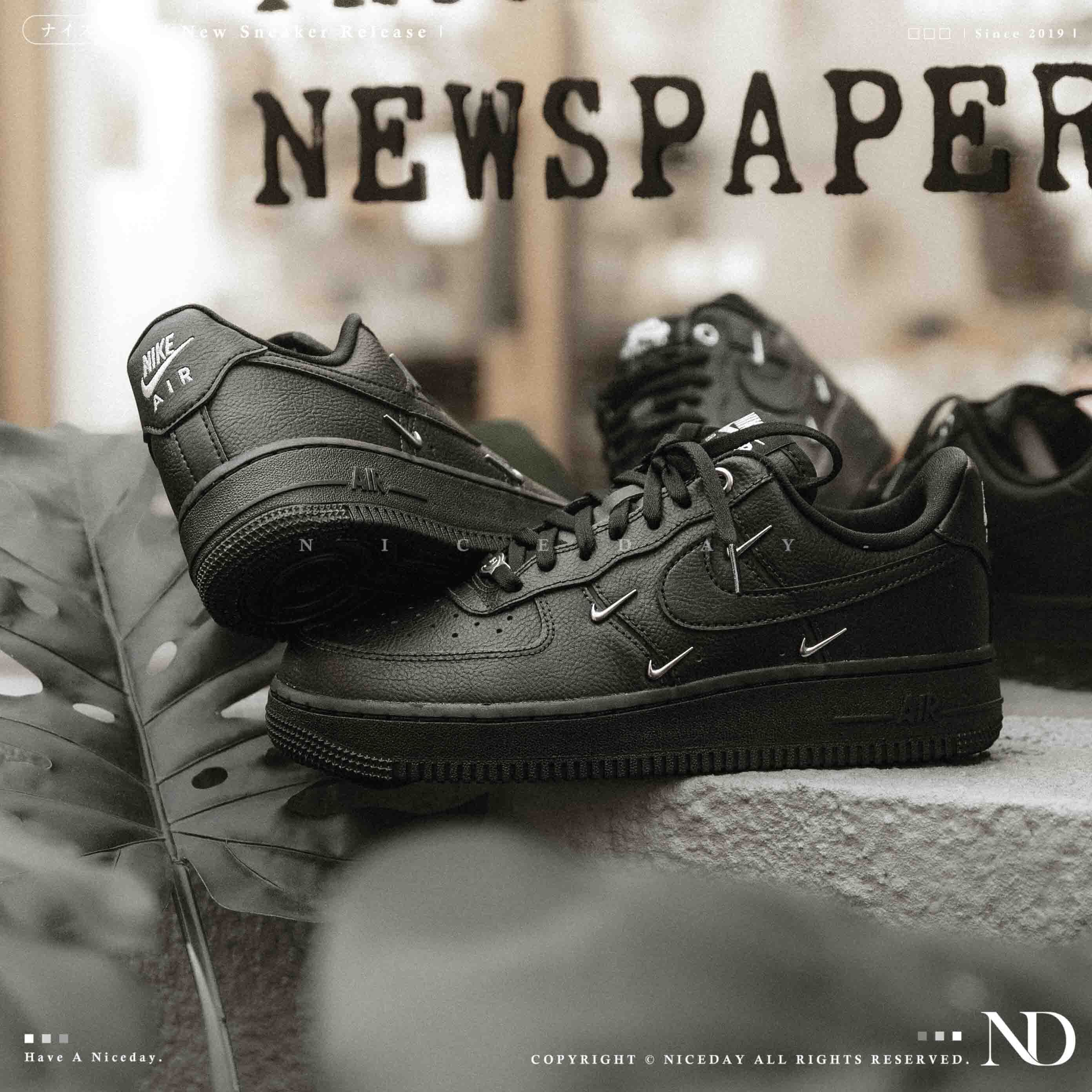 NICEDAY 現貨 NIke Air Force 1 黑銀勾 黑色 小銀勾 銀 女鞋 HQ1180-001