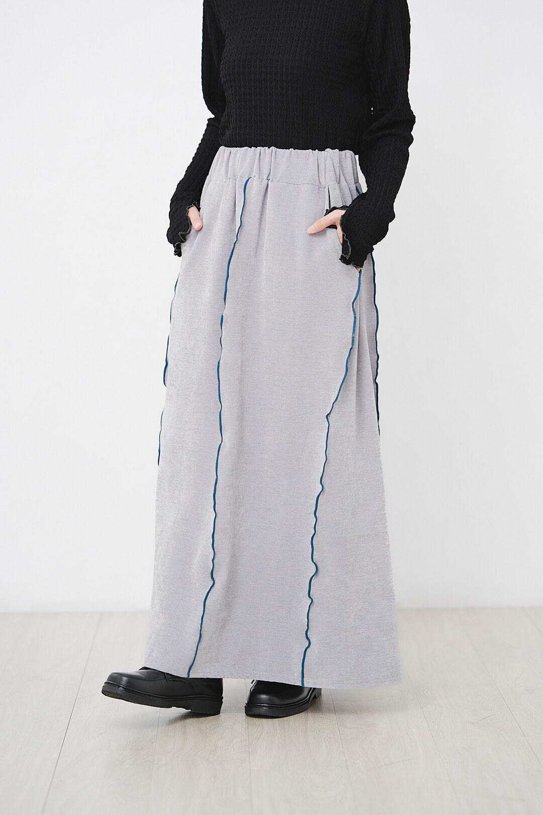 (限量)詩意時光軸！竹節絨荷葉邊裙(三色-灰)