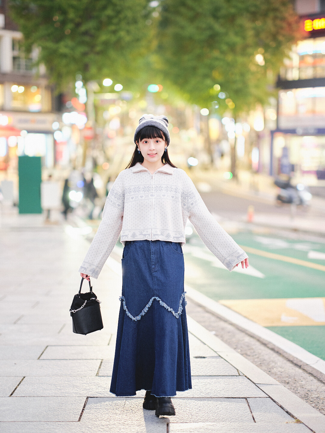 (限量)雪花信箋！北歐童話針織毛衣(兩色-灰白)