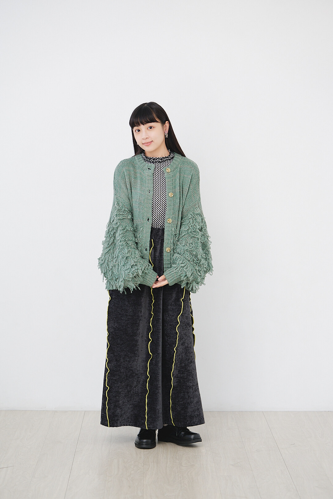 (限量)詩意時光軸！竹節絨荷葉邊裙(三色-灰黑)