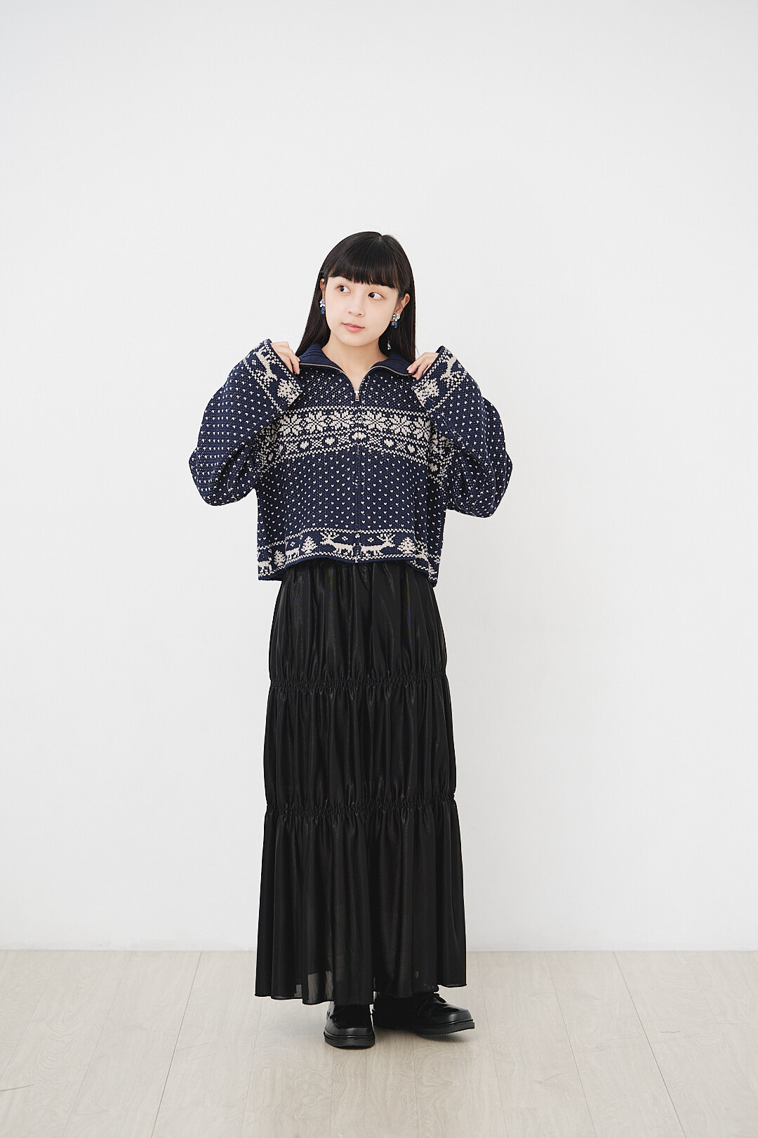 晨曦微光集！光澤層次半身裙(兩色-濃黑)