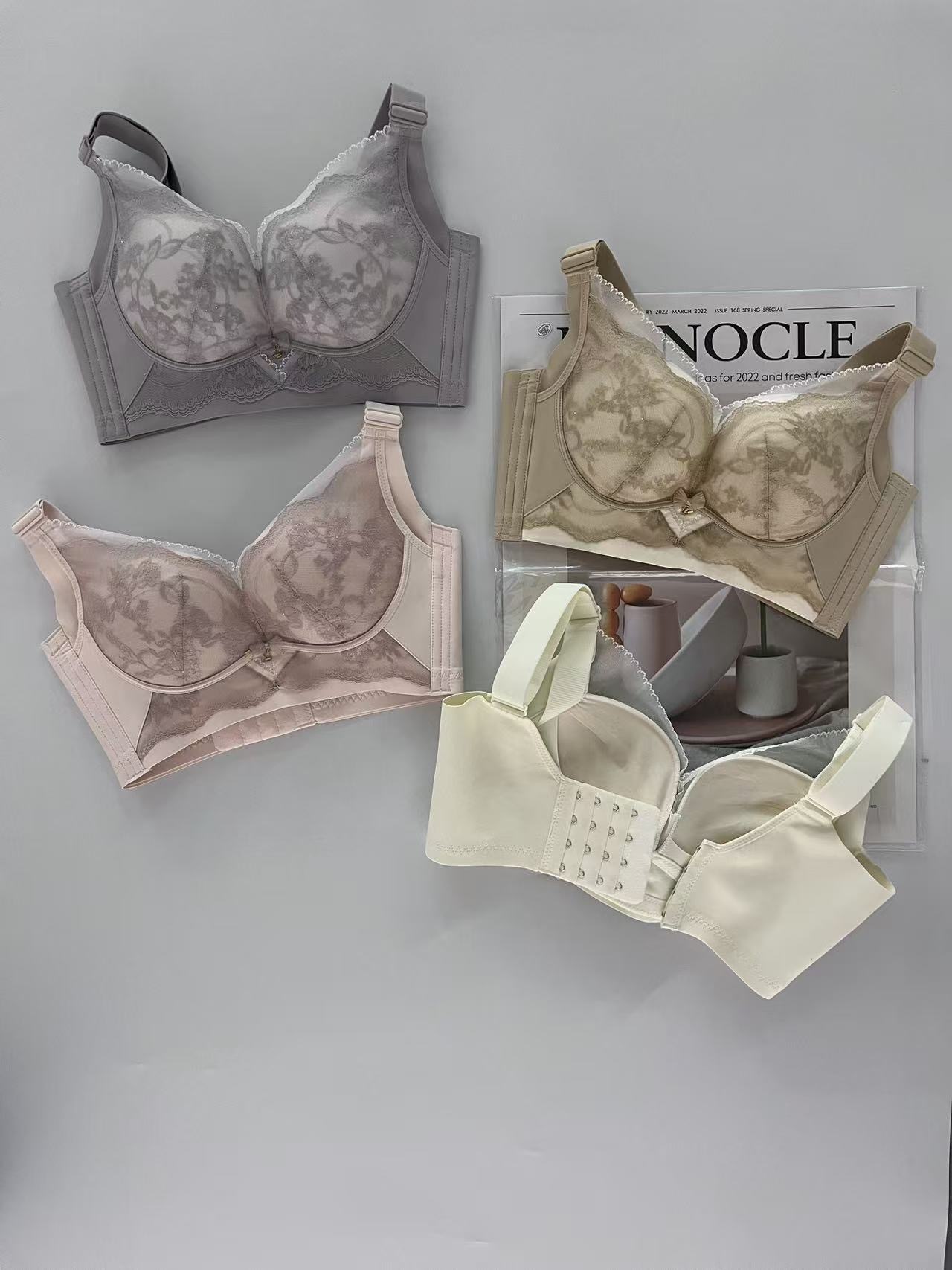 HH30 B-C Cup 以上 有小水餃 4扣 沒鋼圈 防走光 包副乳 側魚骨軟條   適合小山丘 至 DOUBLE MAY     Size M-XXL