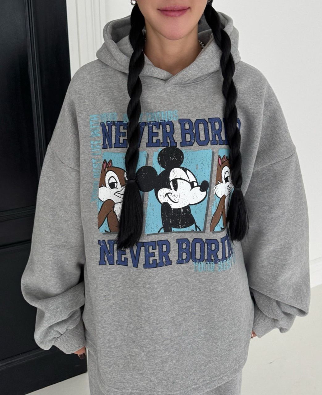 卡通圖案英文字連帽衛衣 Votus-188T