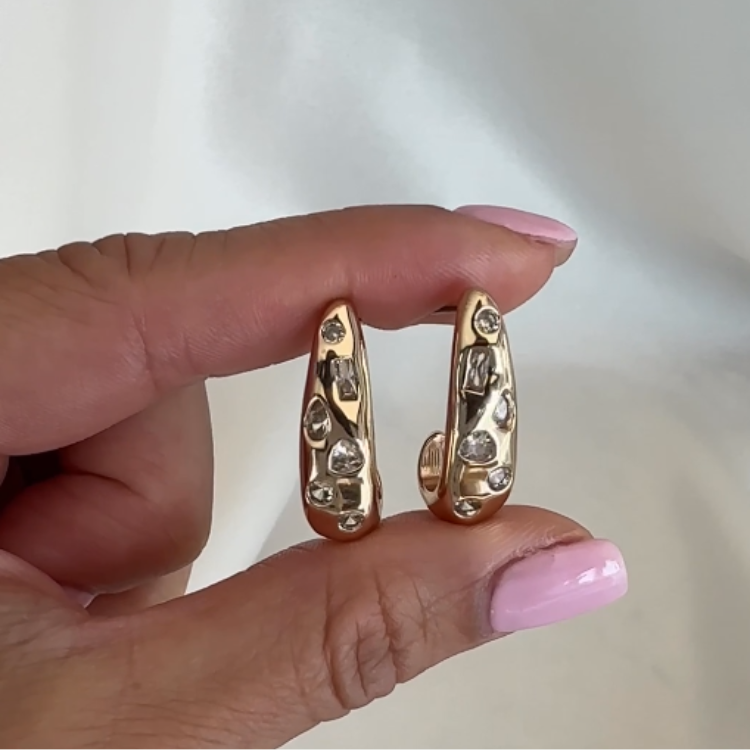 經典半圈14K金鋯石耳環