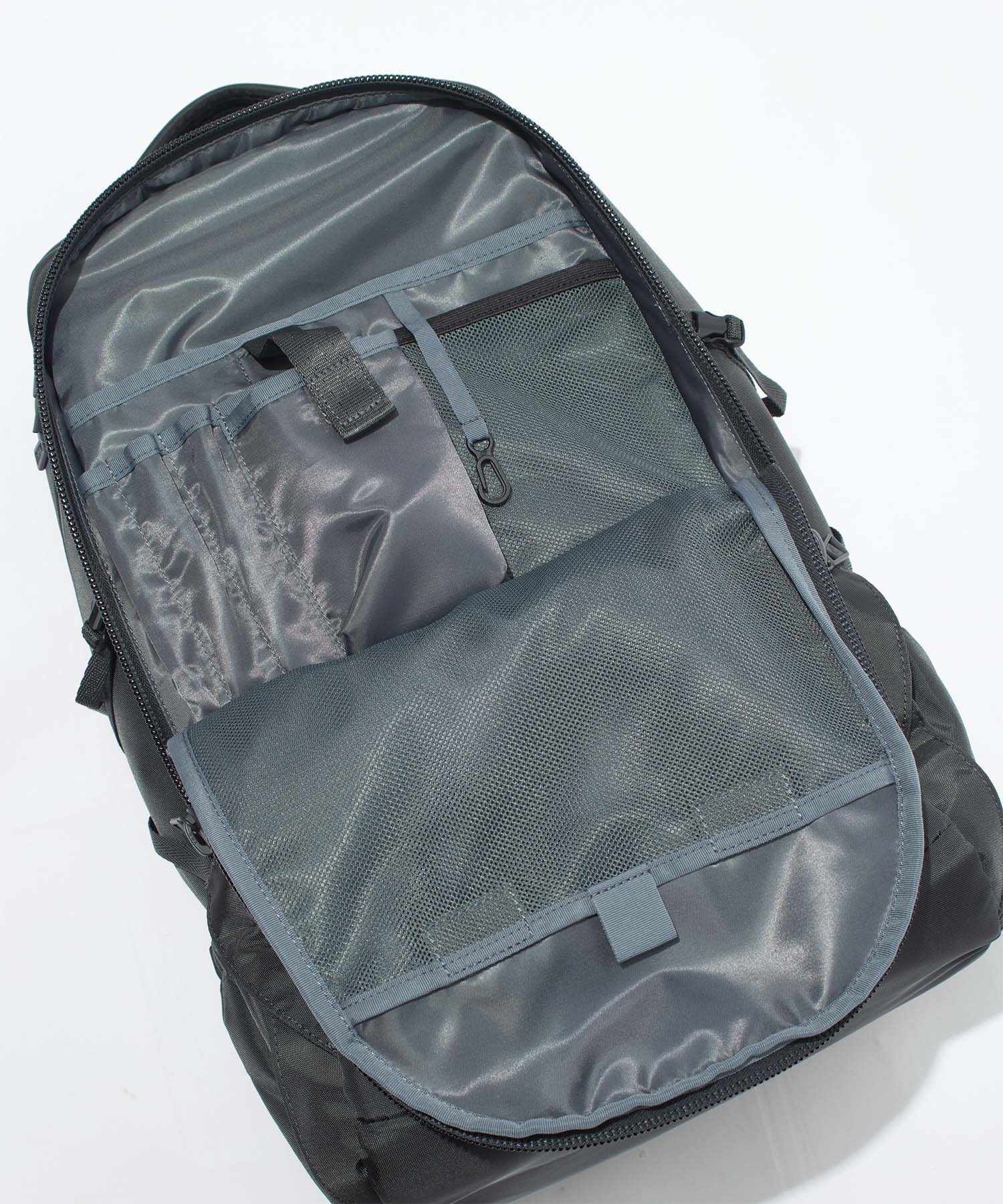 F/CE.｜420 RE/COR Daytrip BP (Black/Gray)
