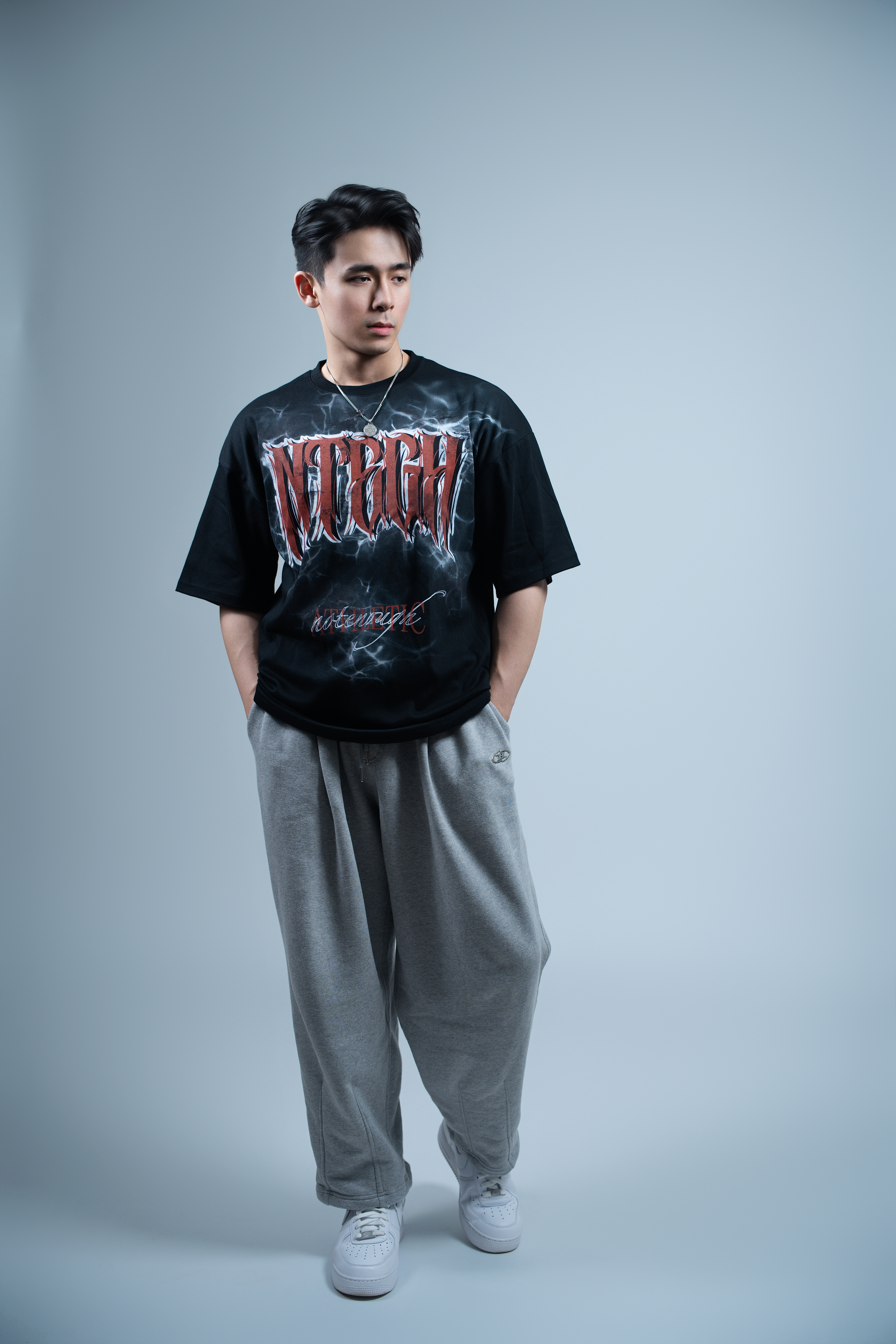 NOT ENOUGH UNISEX SMOKY OVERSIZED TEE (BLACK)